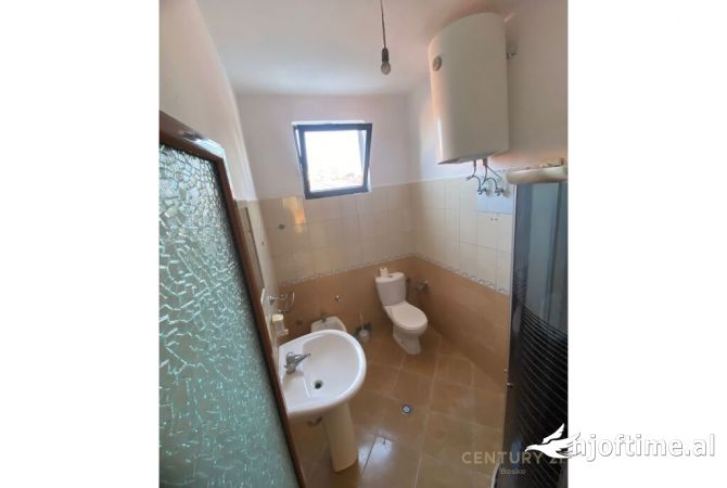 Shtepi me qera Apartament ne Tirane, 2+1, Mobilimi E mobiluar, Pagesa 600  Euro.