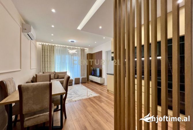 Shtepi me qera Apartament ne Tirane, 2+1, Mobilimi E mobiluar, Pagesa 850  Euro.