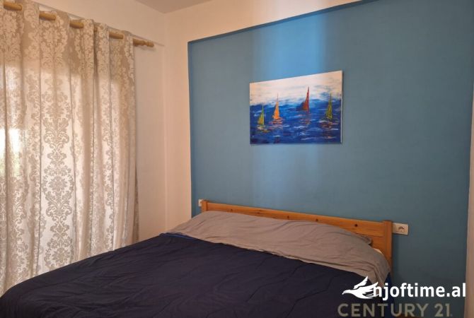 Shtepi ne shitje Apartament ne Himare, 2+1, Mobilimi E mobiluar, Pagesa 261,000  Euro.