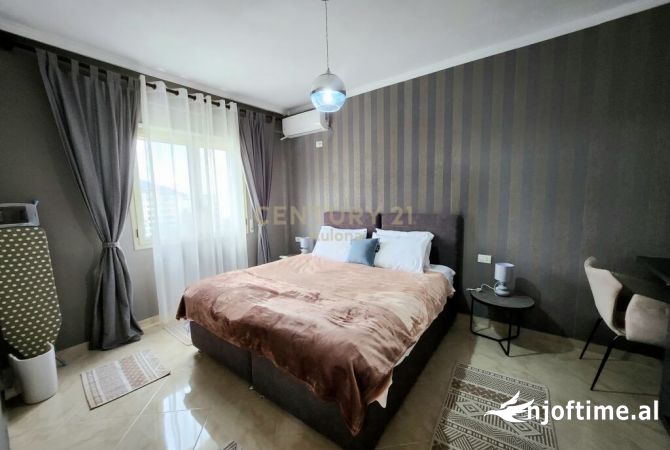 Shtepi ne shitje Apartament ne Vlore, 1+1, Mobilimi E mobiluar, Pagesa 188,000  Euro.