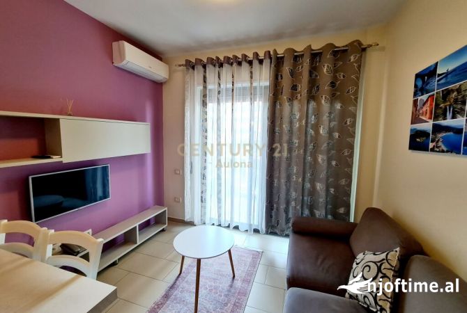 Shtepi ne shitje Apartament ne Vlore, 2+1, Mobilimi E mobiluar, Pagesa 165,000  Euro.