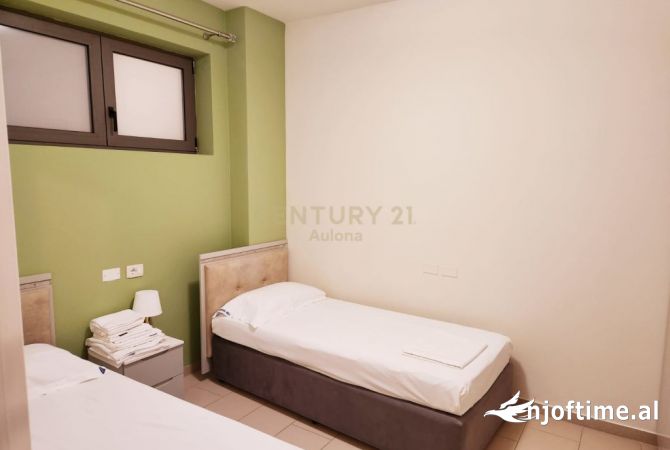 Shtepi ne shitje Apartament ne Vlore, 2+1, Mobilimi E mobiluar, Pagesa 165,000  Euro.