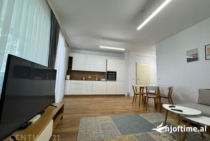 Shtepi ne shitje Vila Luksoze ne Durres, 2+1, Mobilimi E mobiluar, Pagesa 295,000  Euro.