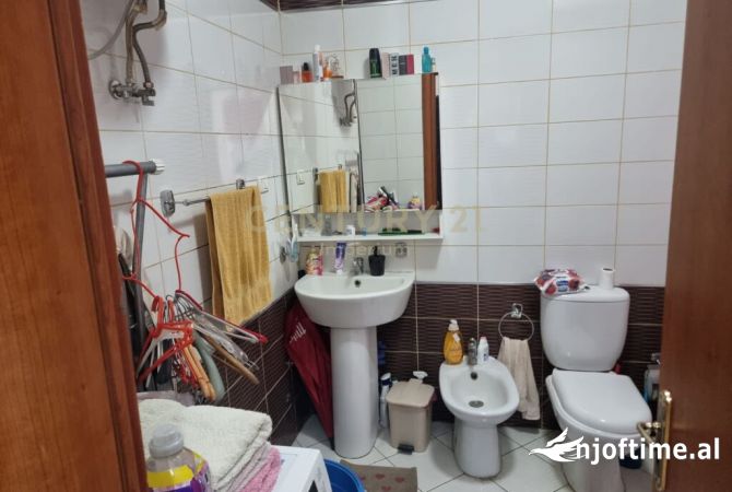 Shtepi ne shitje 1+1 ne Tirane - 98,300 Euro