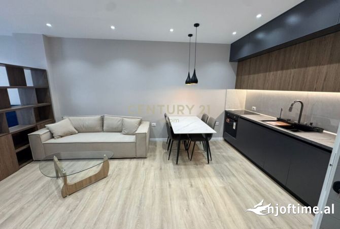 Shtepi ne shitje 2+1 ne Tirane - 165,000 Euro
