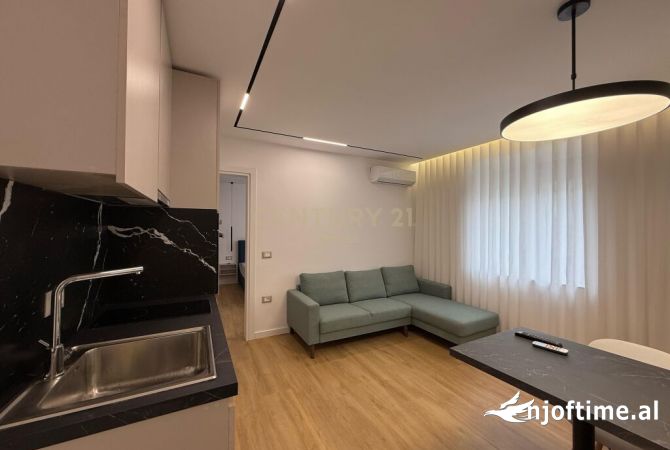 Shtepi ne shitje Apartament ne Tirane, 1+1, Mobilimi E mobiluar, Pagesa 195,000  Euro.