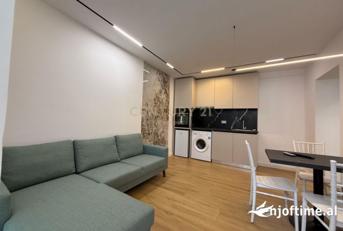 Shtepi ne shitje Apartament ne Tirane, 1+1, Mobilimi E mobiluar, Pagesa 195,000  Euro.