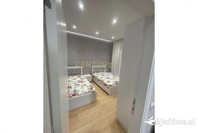 Shtepi me qera 2+1 ne Tirane - 800 Euro