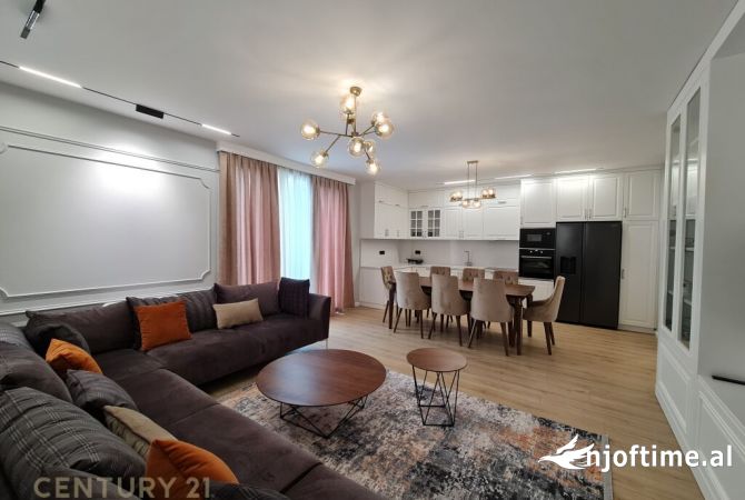 Shtepi me qera Apartament ne Tirane, 3+1, Mobilimi E mobiluar, Pagesa 2,400  Euro.