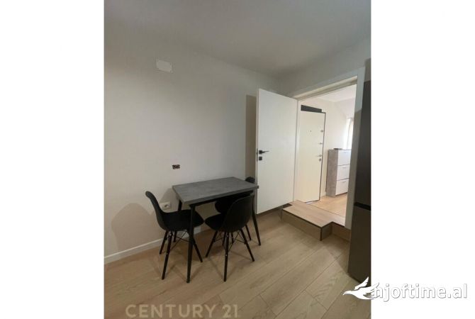 Shtepi me qera 1+1 ne Tirane - 500 Euro