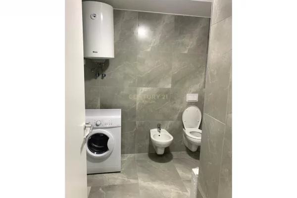 Shtepi me qera 2+1 ne Tirane - 700 Euro