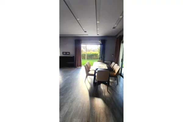 Luxury villas for rent in Tirana 4+1, Furnished