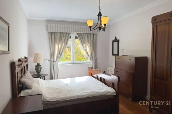 Shtepi ne shitje 3+1 ne Tirane - 496,000 Euro