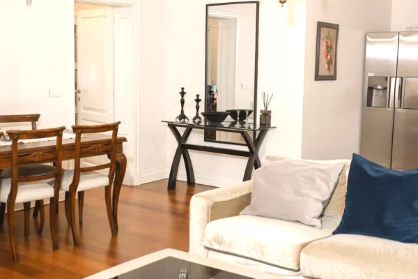 Shtepi ne shitje 3+1 ne Tirane - 496,000 Euro