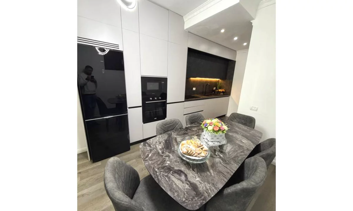 Apartment for sale in Tirana 2+1, Furnished