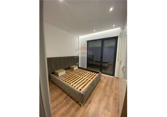Shtepi ne shitje 1+1 ne Tirane - 99,999 Euro