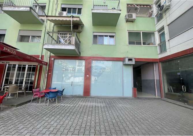 Ambient Biznesi (dyqan) per shitje tek 21 Dhjetori