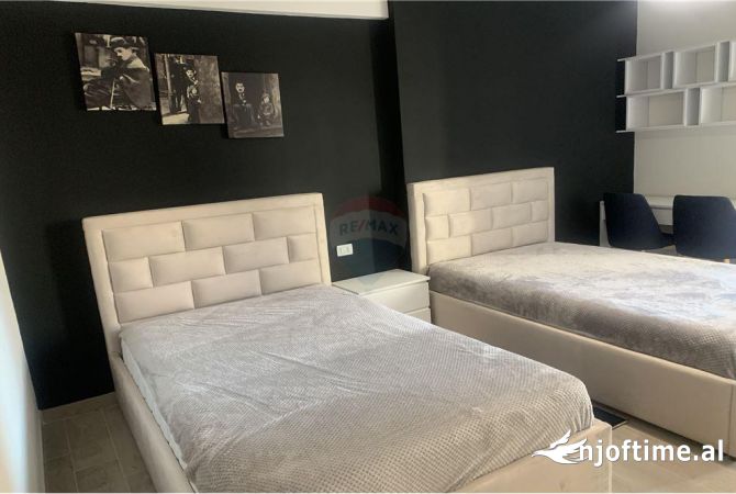 Shtepi me qera Apartament ne Tirane, 2+1, Mobilimi E mobiluar, Pagesa 750  Euro.