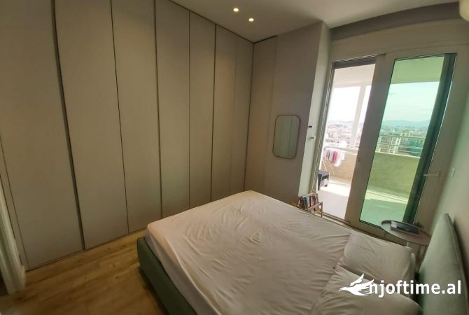 Shtepi me qera 2+1 ne Tirane - 1,000 Euro