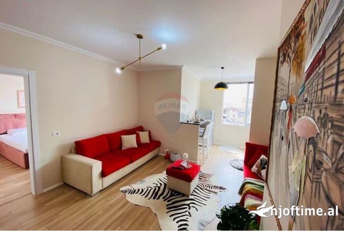 Shtepi me qera 1+1 ne Tirane - 700 Euro