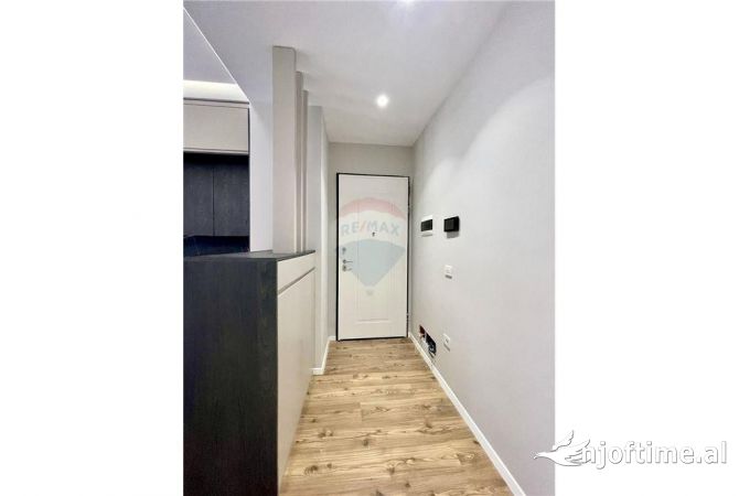 Shtepi me qera Apartament ne Tirane, 1+1, Mobilimi E mobiluar, Pagesa 800  Euro.