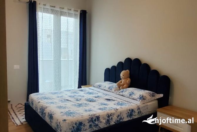 Shtepi me qera 2+1 ne Tirane - 900 Euro
