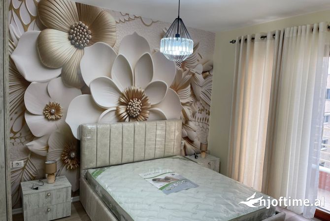 Shtepi me qera Apartament ne Tirane, 2+1, Mobilimi E mobiluar, Pagesa 850  Euro.