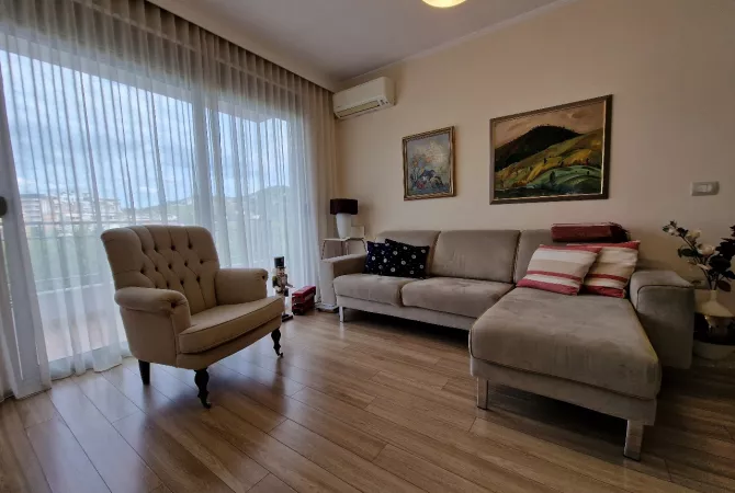 Shtepi me qera 1+1 ne Tirane - 550 Euro