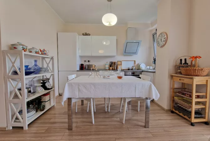 Shtepi me qera 1+1 ne Tirane - 550 Euro