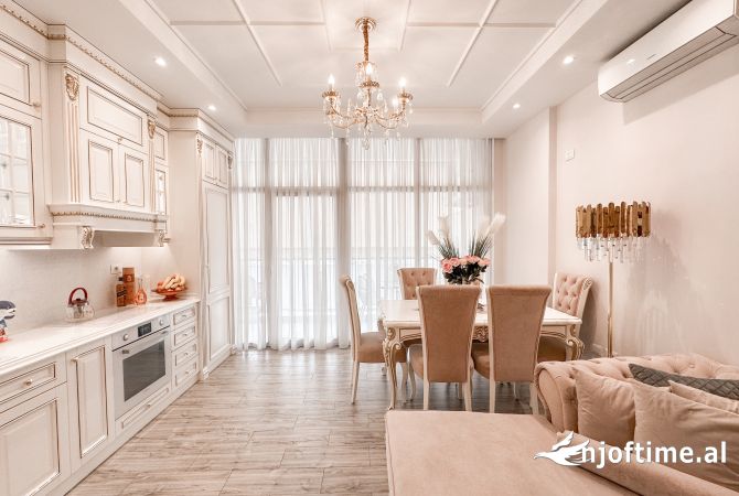 Shtepi me qera 2+1 ne Tirane - 1,500 Euro