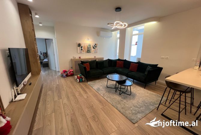 Apartament 2+1+2me Qira perball Deliorgjit !