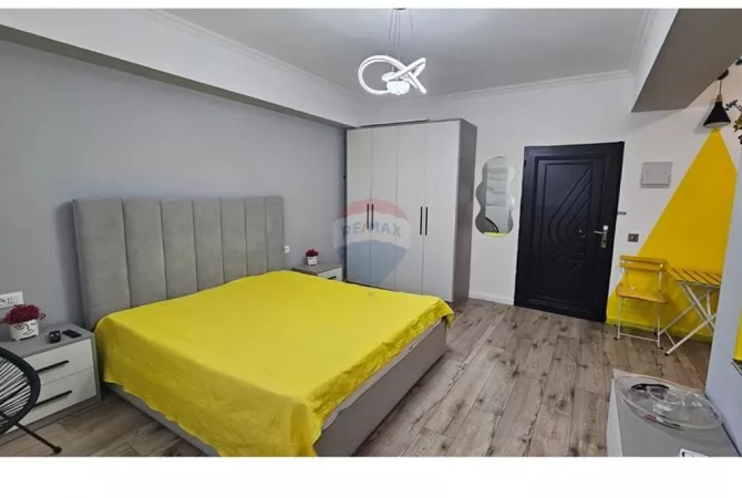 Shtepi me qera Garsoniere ne Tirane - 550 Euro