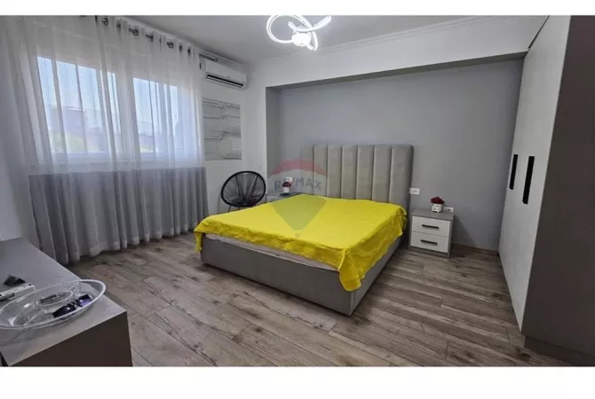 Shtepi me qera Garsoniere ne Tirane - 550 Euro