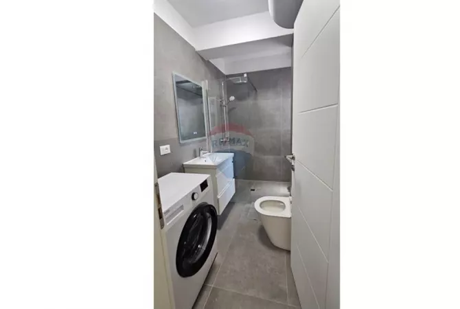 Shtepi me qera Apartament ne Tirane, Garsoniere, Mobilimi E mobiluar, Pagesa 550  Euro.