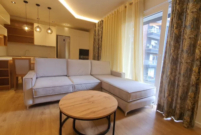 Shtepi me qera 1+1 ne Tirane - 750 Euro