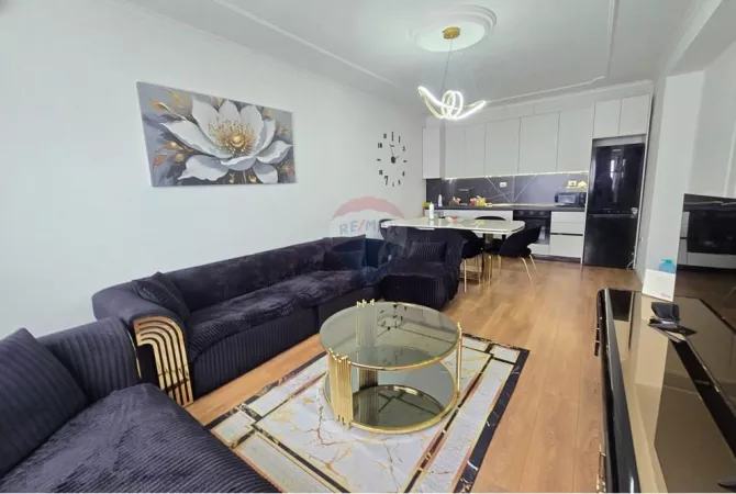 Shtepi ne shitje 2+1 ne Tirane - 155,000 Euro