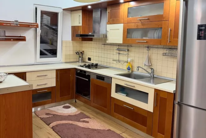 Casa in affitto 2+1 a Tirana - 850 Euro