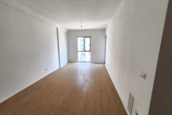 Shtepi ne shitje 2+1 ne Tirane - 95,000 Euro