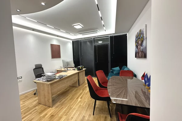 Zyre me qira ne Lake View Residence