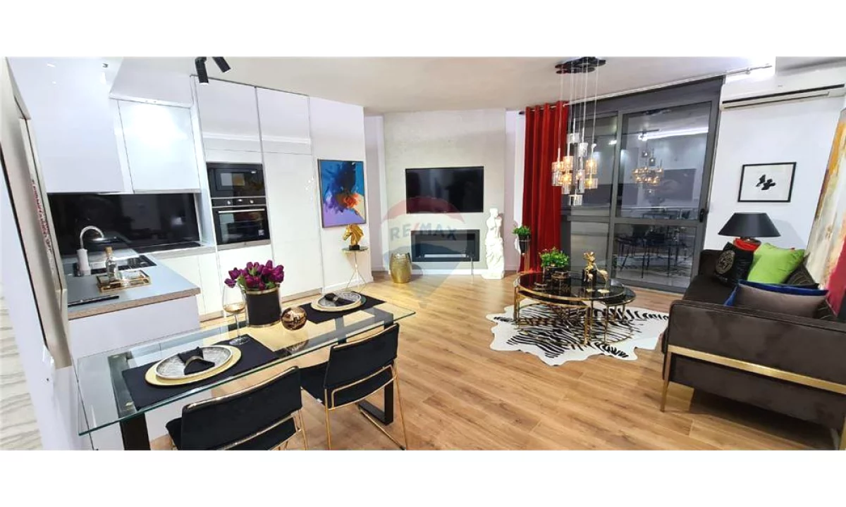 Shtepi me qera Apartament ne Tirane, 2+1, Mobilimi E mobiluar, Pagesa 1,000  Euro.