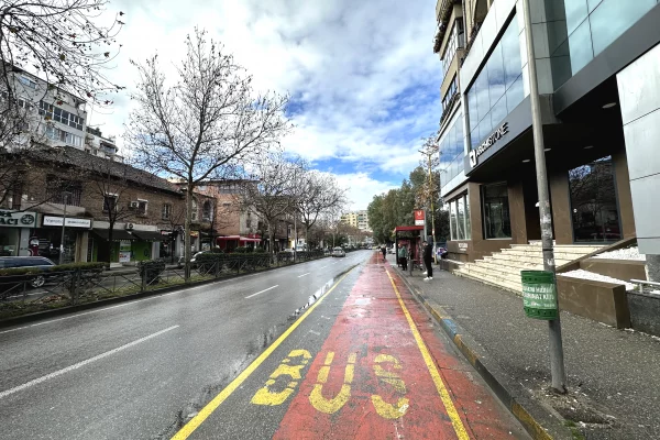 JEPET DYQAN ME QERA STADIUMI DINAMO