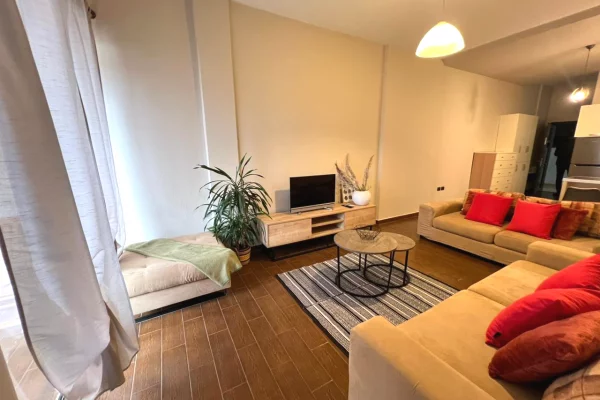 Shtepi me qera 1+1 ne Tirane - 600 Euro