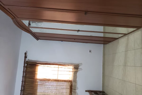 Shtepi me qera 1+1 ne Tirane - 300 Euro