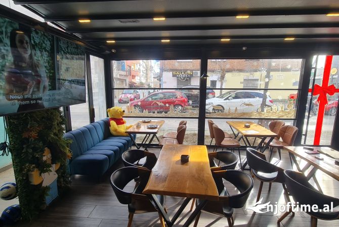 Ambient biznesi ne shitje 2+1 ne Tirane - 50,000 Euro