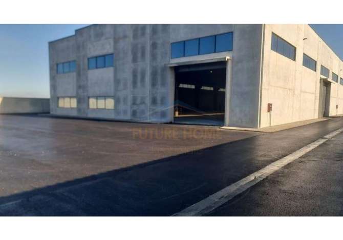 Ambient biznesi me qera 4+1 ne Durres - 7,500 Euro