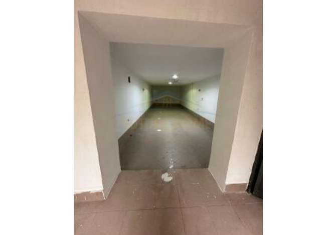 Ambient biznesi me qera 1+1 ne Tirane - 700 Euro