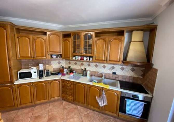 Shtepi ne shitje 2+1 ne Tirane - 380,000 Euro