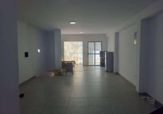 Ambient biznesi me qera 1+1 ne Tirane - 750 Euro