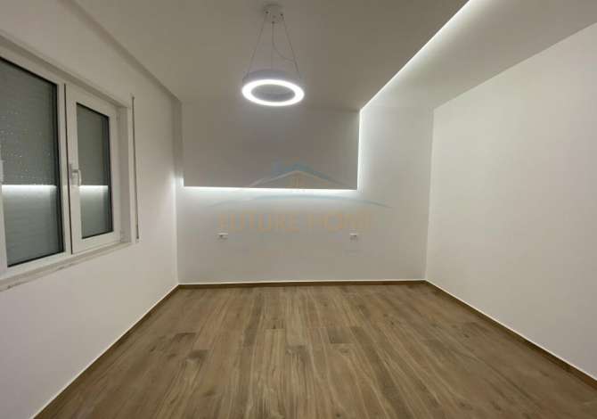 Shtepi ne shitje Vila Luksoze ne Tirane, 6+1, Mobilimi E mobiluar, Pagesa 600,000  Euro.