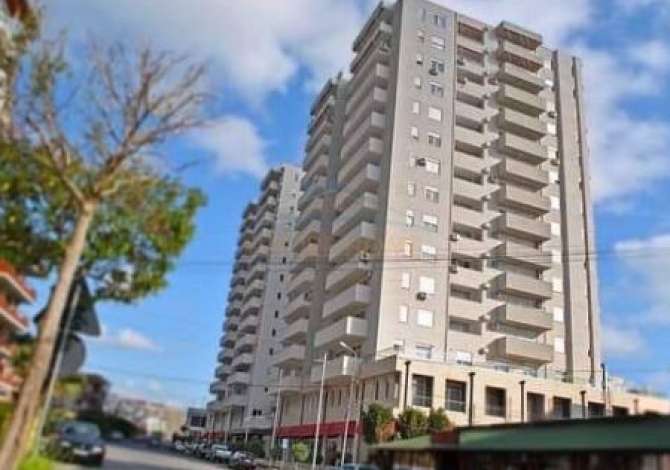 Shtepi ne shitje Apartament ne Lezhe, 2+1, Mobilimi E mobiluar, Pagesa 110,000  Euro.